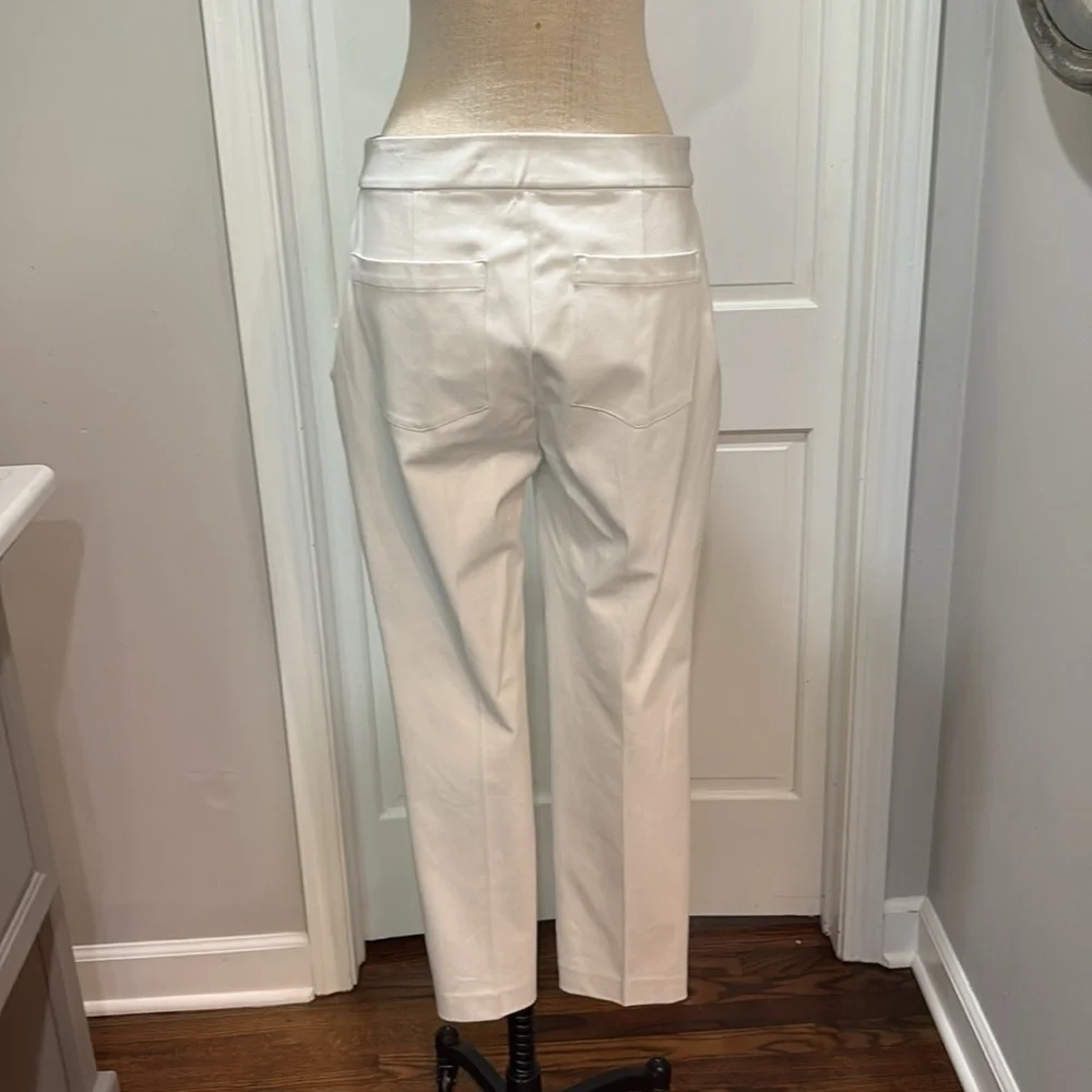 Spanx Sz L  Classic white pull on NWT slim straight pants